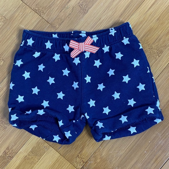 lot of 2 pairs Carter’s graphic bottoms 6M - Picture 5 of 5